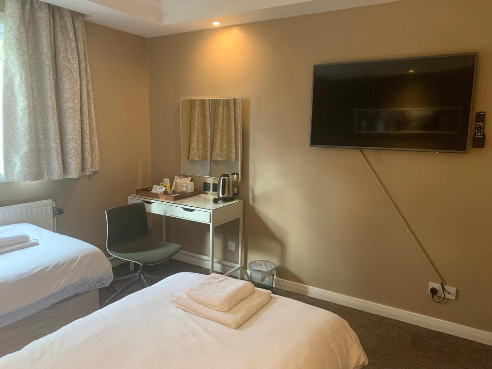 Airport Inn & Spa Manchester Wilmslow Dış mekan fotoğraf